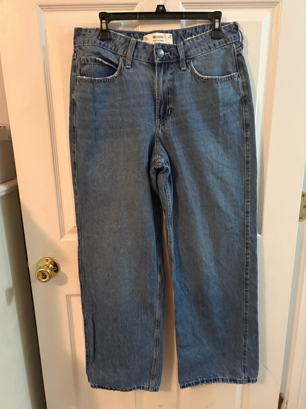Hollister High-Rise Baggy Jeans